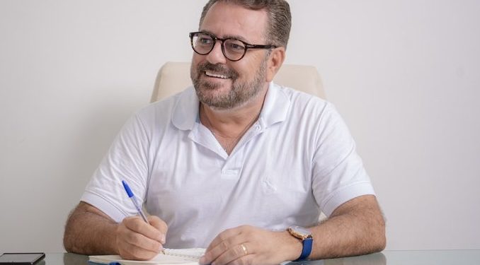 Madre de Deus: Perícia confirma autenticidade de áudio em que prefeito Dailton promete emprego a eleitora em Ação que pede cassação de mandato