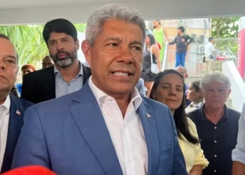 Jerônimo diz que crime organizado na Bahia está “sob controle”