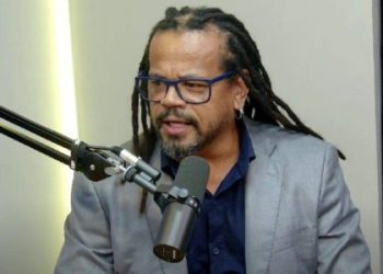 Kleber Rosa critica ação policial no Rio e diz que “elite branca é sádica e escolhe quem deve morrer”