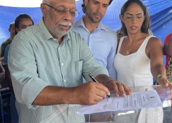 SFC: Sem medo do povo, do MP e da Justiça, Calmon sanciona lei que destrói o “Pão na Mesa” e tenta pagar auxílio de apenas R$150