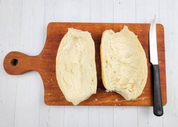 URGENTE: Base fria e cofre quente: Calmon oferece cargos a vereadores em troca de reduzir valor do “Pão na Mesa”