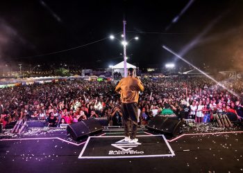 “Candeias fez a melhor programação gospel do ano”, dizem fiéis durante encerramento da Semana Evangélica