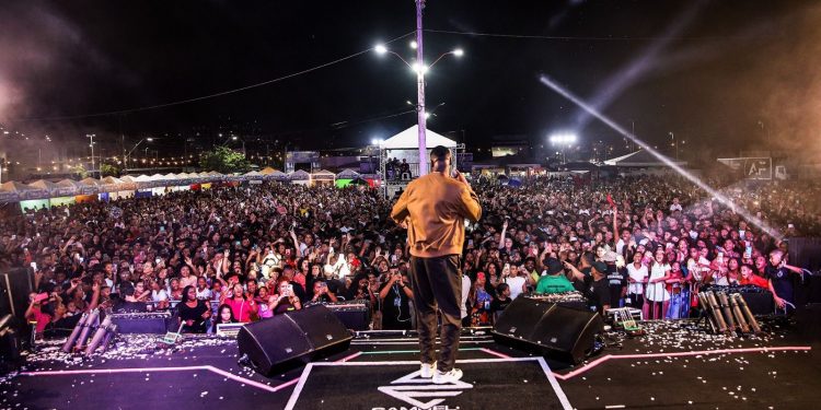 “Candeias fez a melhor programação gospel do ano”, dizem fiéis durante encerramento da Semana Evangélica