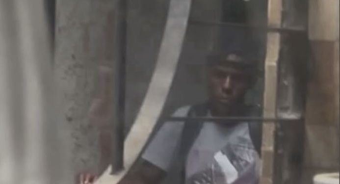 SACIZEIRO: Moradora denuncia homem por ato obsceno em frente à própria casa em Candeias