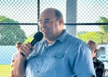 Suspeita de superfaturamento derruba licitação milionária da Educação em Dias D’Ávila