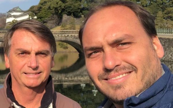 Carlos Bolsonaro revela estado de saúde crítico do pai: ‘Pode ser fatal’