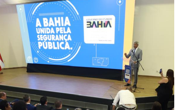 Governador anuncia investimentos e reforço no efetivo da segurança pública