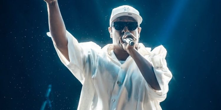 Após passar mal, Márcio Victor passa por cateterismo e está estável, segundo boletim médico