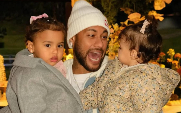 Filha de Neymar passa por cirurgia de emergência após acidente doméstico