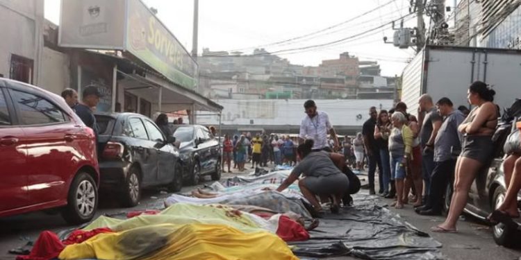 Datafolha: Operação no Rio foi sucesso para maioria dos eleitores de Bolsonaro; os que votaram em Lula desaprovam