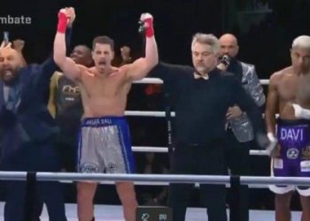 Sacha Bali derrota Davi Brito por decisão unânime no Fight Music Show 7 em São Paulo