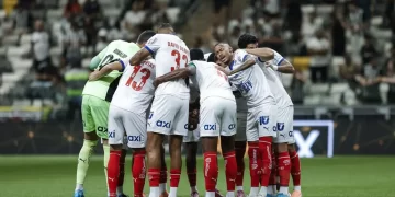 Após expulsão de Kanu, Bahia vira ‘presa fácil’ do Galo e perde mais uma fora de casa