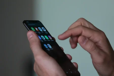 Instabilidade atinge sites, X, ChatGPT e Amazon; falha pode estar ligada à Cloudflare