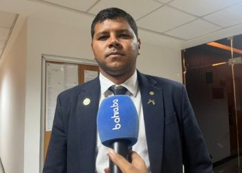 Novo empréstimo é para ‘estuprar os cofres e o bolso dos baianos’, dispara Diego