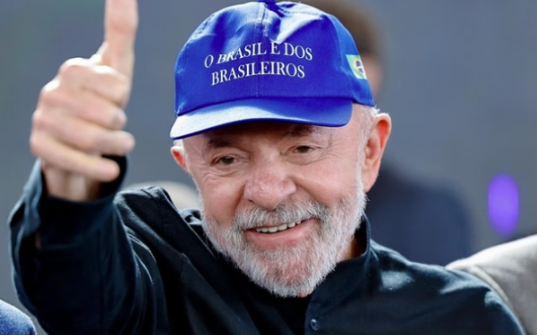 Lula sanciona lei que amplia isenção do Imposto de Renda até R$ 5 mil nesta quarta (26)
