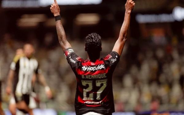 Flamengo tem 96% de chances de título após empate em abertura de rodada