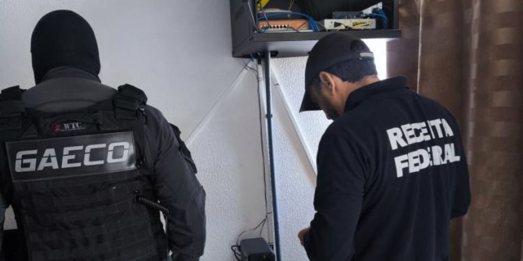 Operação do MP-BA em Camaçari mira fraude de R$ 26 bi no setor de combustíveis