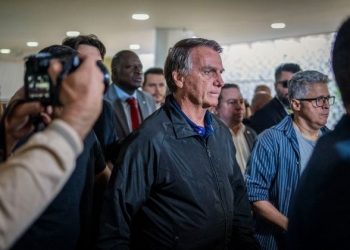 URGENTE: STF forma maioria para manter Bolsonaro preso