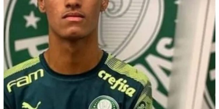 Ex-jogador de base do Bahia e Palmeiras é morto a tiros em Salvador