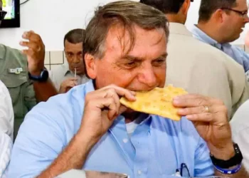 Não vai comer! Bolsonaro faz greve de fome na PF