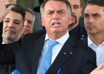 URGENTE: Bolsonaro é mantido preso após audiência de custódia