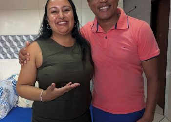 SFC: Professores suspendem aulas por falta de pagamento de Calmon; Vanessa Dantas se cala e alunos estão fora da sala