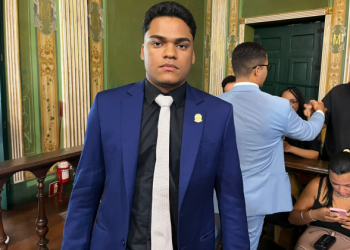 Sandro Filho reage a polêmicas e expulsão do MBL: ‘Vagabundagem’Sandro Filho reage a polêmicas e expulsão do MBL: ‘Vagabundagem’