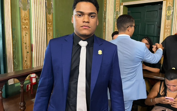 Sandro Filho reage a polêmicas e expulsão do MBL: ‘Vagabundagem’Sandro Filho reage a polêmicas e expulsão do MBL: ‘Vagabundagem’