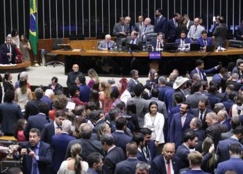 Câmara aprova PL da Dosimetria; saiba como votaram os deputados baianos