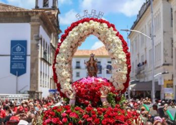 Salvador vive dia de fé e tradição nas homenagens a Santa Bárbara no Pelourinho
