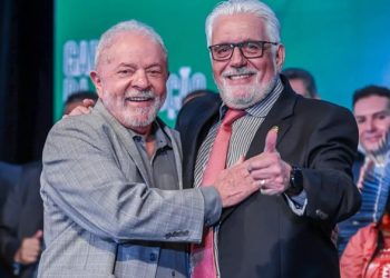 Jaques Wagner comemora redução da pobreza no Brasil: ‘Obrigado Lula’