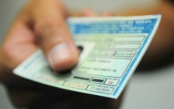 Novas regras para tirar a CNH entram em vigor nesta semana