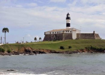Bahia registra crescimento de 50% no turismo internacional e atrai quase 190 mil estrangeiros em 2025