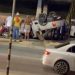 Carro capota no antigo posto policial em Candeias