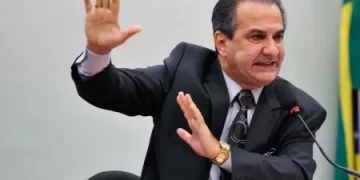 “Não tem musculatura política”, diz Malafaia ao atacar candidatura presidencial de Flávio Bolsonaro