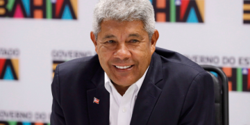 Pesquisa destaca aprovação de Jerônimo e coloca governador entre os mais bem avaliados do país