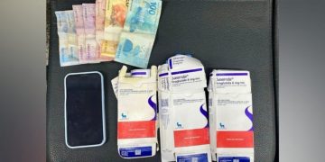 Mulher é presa por ligação com roubo e venda ilegal de canetas emagrecedoras em Salvador