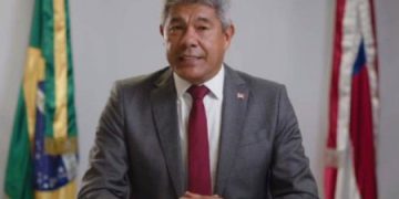 Jerônimo Rodrigues é desaprovado por 52% dos baianos