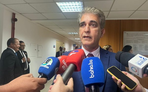 Deputado chama ACM Neto de “vampiro do futuro da Bahia” por críticas à ponte