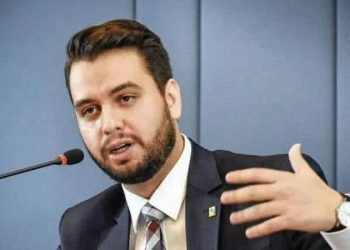 PF prende Filipe Martins, ex-assessor de Bolsonaro