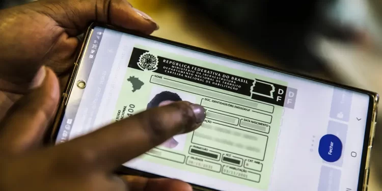 GOVERNO OFICIALIZA NOVAS REGRAS PARA OBTENÇÃO DE CNH