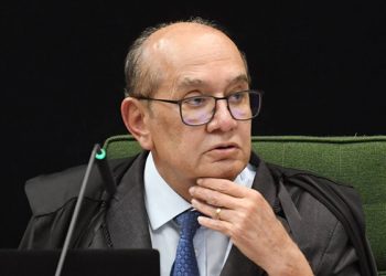 Gilmar Mendes decide que só PGR pode pedir impeachment de ministros do STF