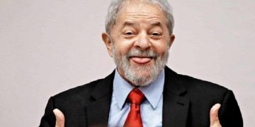 Lula chama ataque dos EUA à Venezuela de ‘afronta’ e diz que vê ‘precedente perigoso